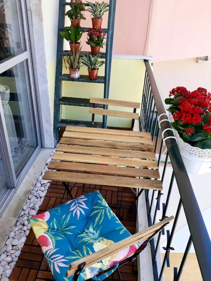 Comfortable Apartment With Balcony And Sea View In Lisbon 50 M² Exterior photo
